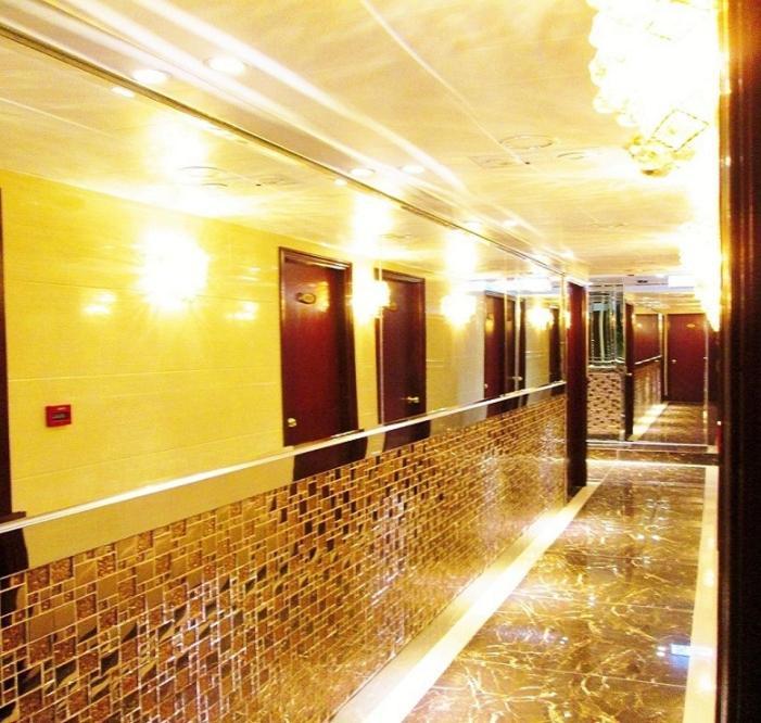 New Chung King Mansion Guest House - Tower C Hongkong Buitenkant foto